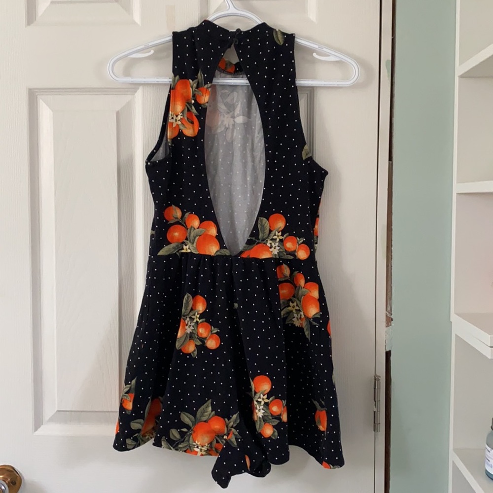 Forever 21 romper - Picture 2 of 5